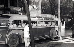 L'autobus Cosara de Saïgon en 1953
