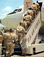 Retour des soldats américains par un vol de la TWA