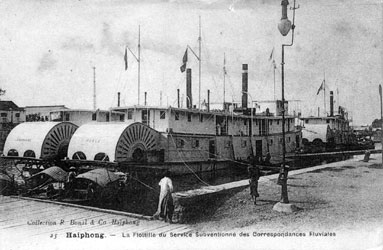 Le navire Emeraude dans le port de Haïphong