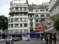 Cafe-Restaurant Givra Eden Saigon