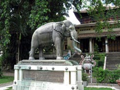 L'éléphant du Jardin Botanique de Saïgon  
