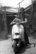 Scooter Vespa Saigon
